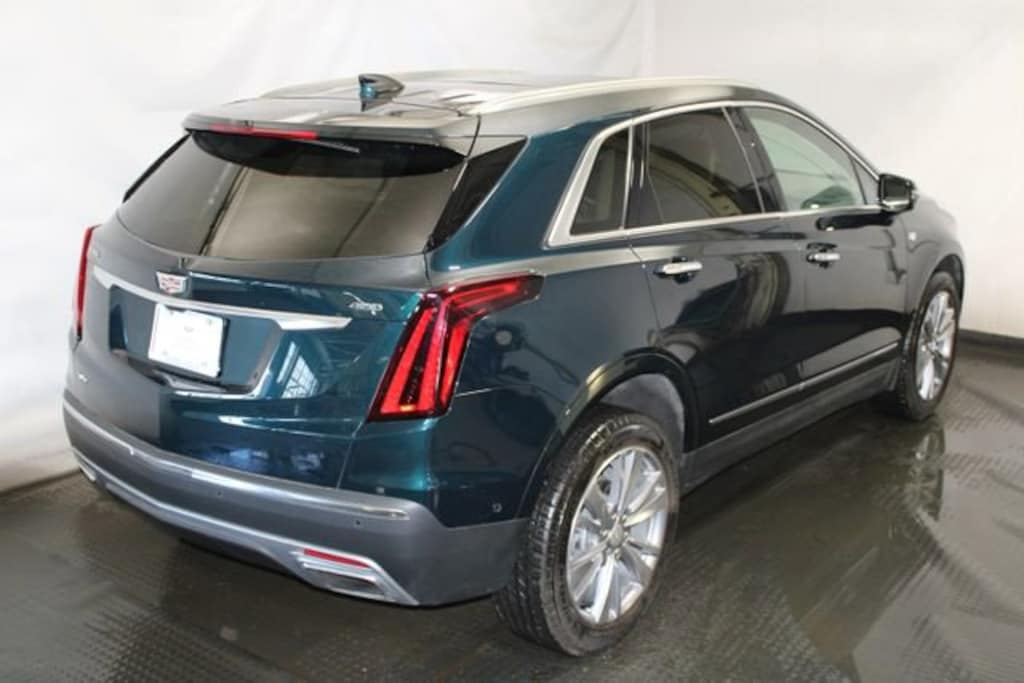 Certified 2025 CADILLAC XT5 Premium Luxury SUV