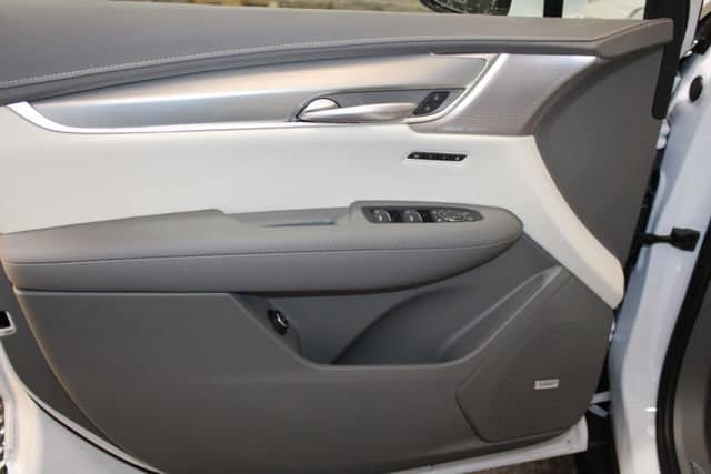 2026 Cadillac XT5 Premium Luxury - Photo 10