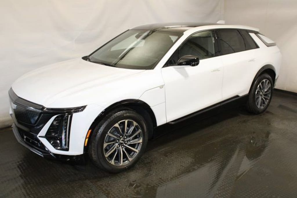 New 2026 CADILLAC LYRIQ Sport SUV