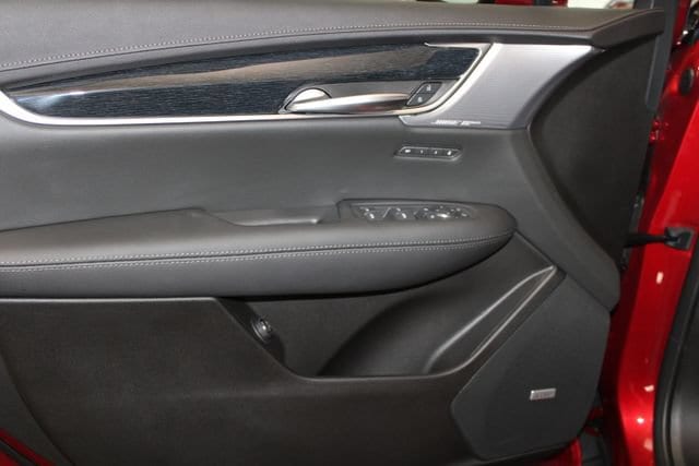 2026 Cadillac XT5 Premium Luxury - Photo 10