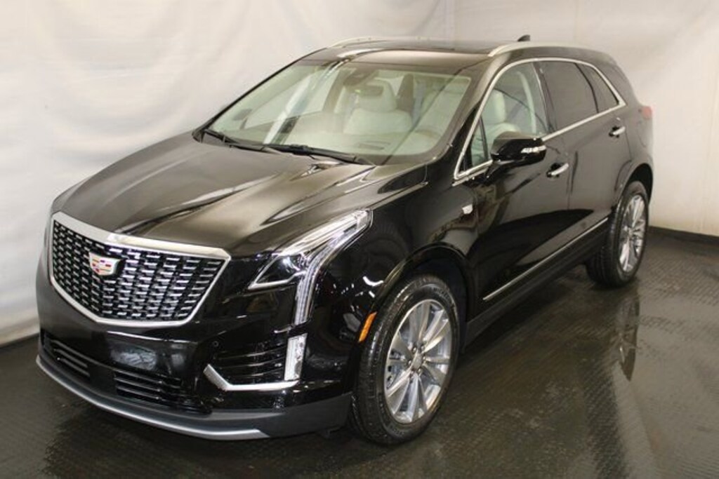 New 2026 CADILLAC XT5 Premium Luxury SUV