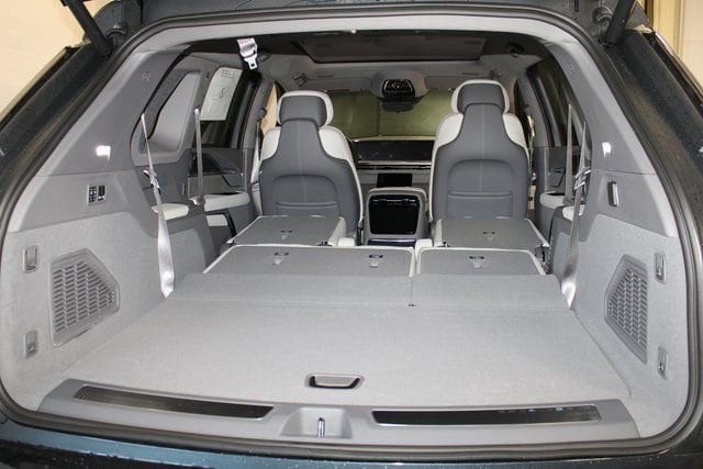 2025 Cadillac Escalade IQ Luxury 1 - Photo 42