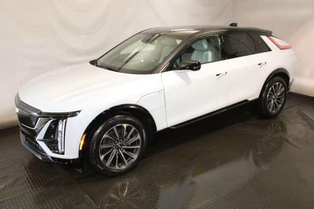New 2026 CADILLAC LYRIQ Sport SUV
