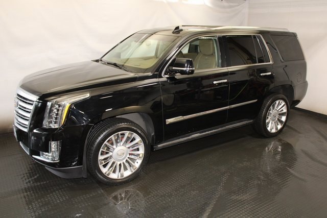 Used 2015 Cadillac Escalade Platinum with VIN 1GYS4PKJ3FR592150 for sale in Cleveland, OH