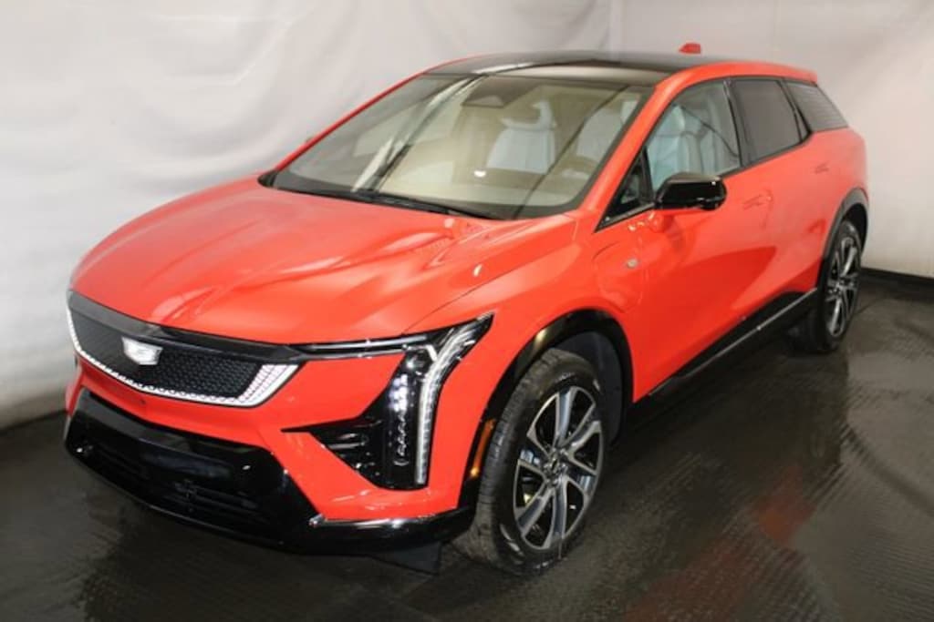 New 2026 CADILLAC OPTIQ Sport SUV