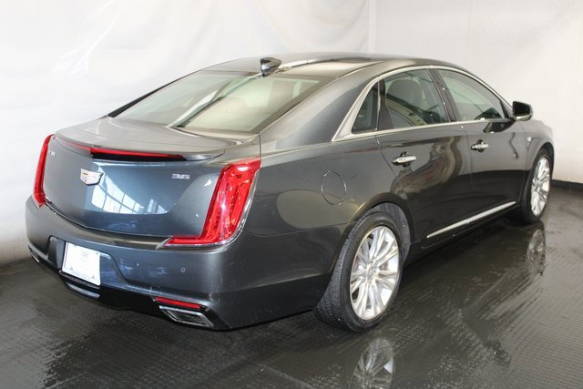 2018 Cadillac XTS Luxury photo 4