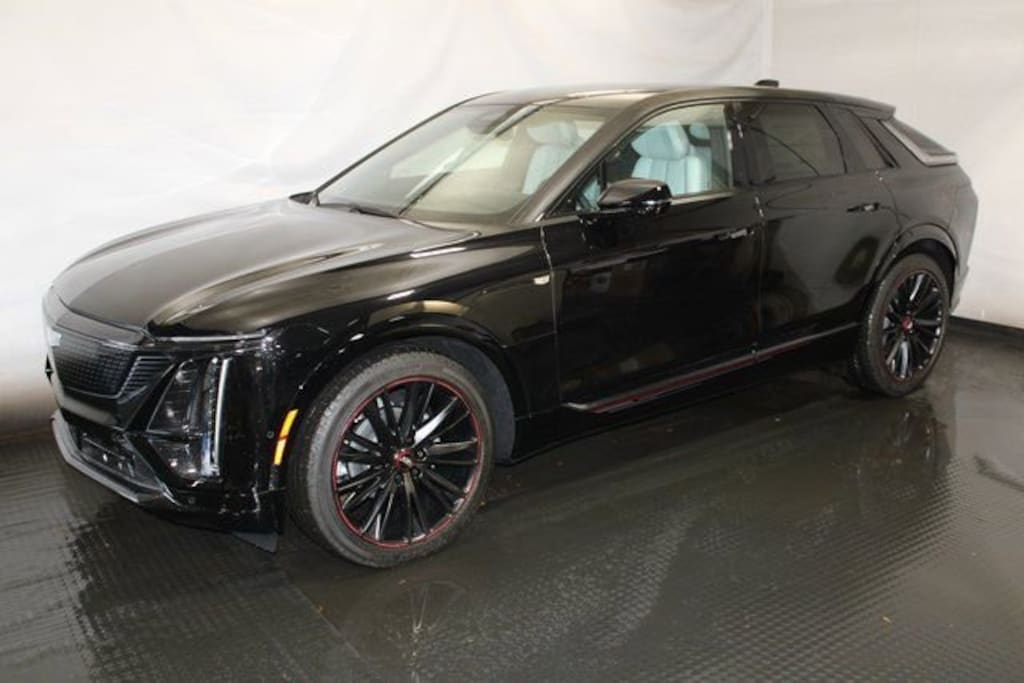 New 2026 CADILLAC LYRIQ Sport SUV