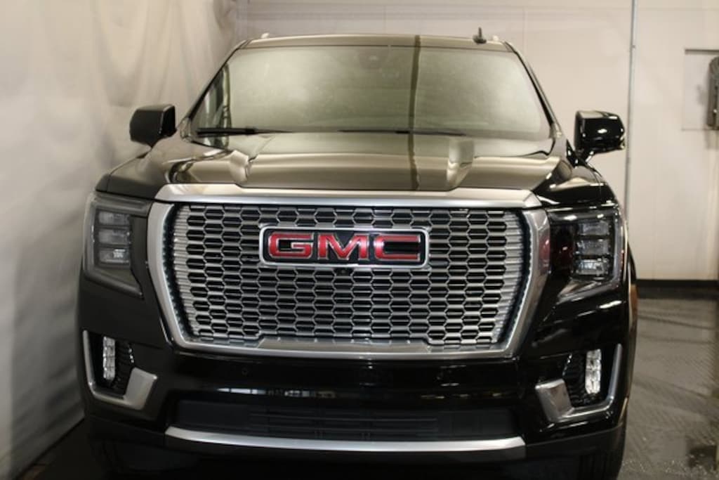 Used 2022 GMC Yukon XL Denali SUV
