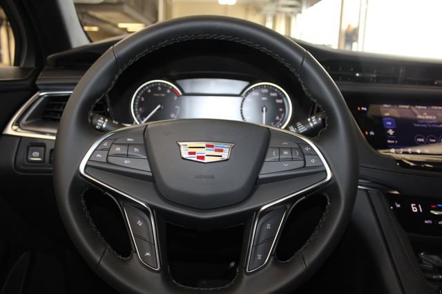2026 Cadillac XT5 Luxury - Photo 18