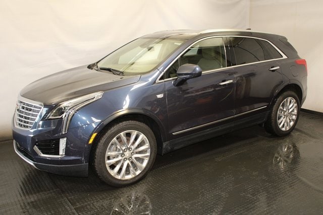 Used 2018 Cadillac XT5 Platinum with VIN 1GYKNGRS4JZ226153 for sale in Cleveland, OH