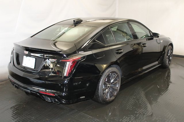 2025 Cadillac CT5 photo 4
