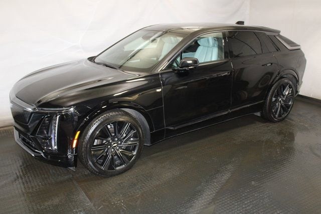 Certified 2024 Cadillac LYRIQ Sport 3 with VIN 1GYKPWRL7RZ124127 for sale in Cleveland, OH