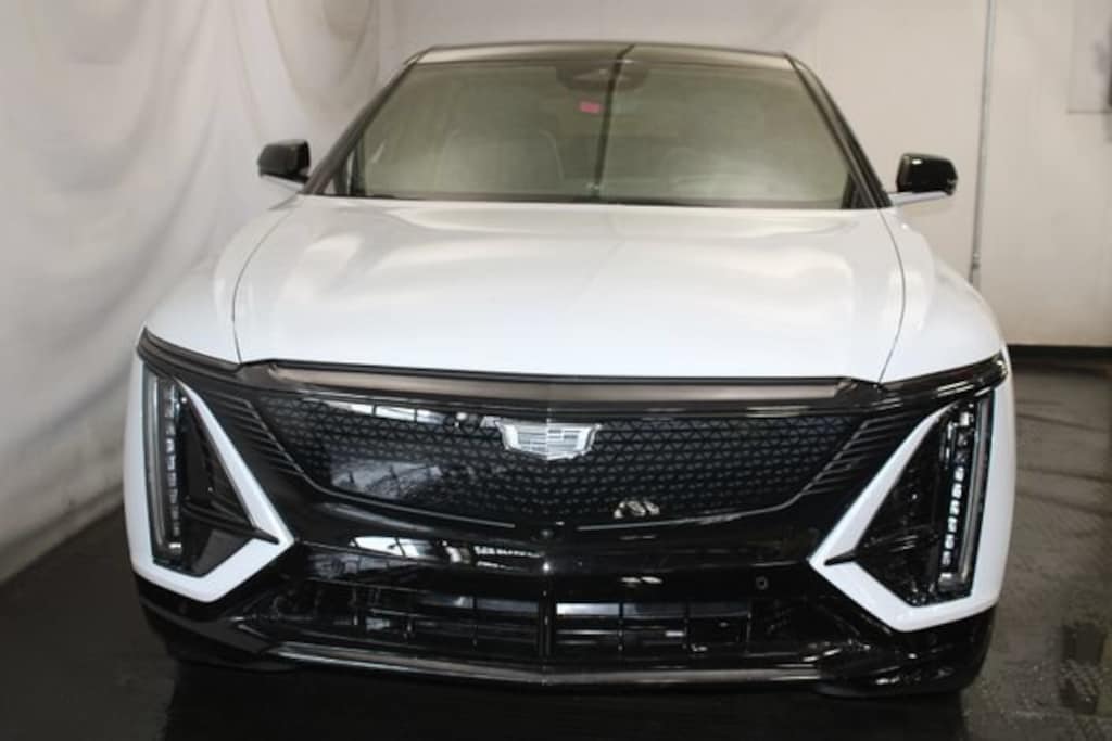 New 2026 CADILLAC LYRIQ Signature Sport SUV