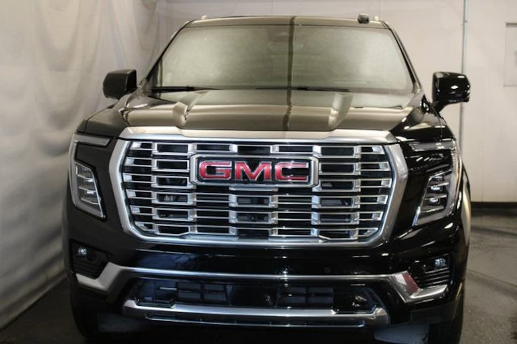 Used 2025 GMC Yukon Denali SUV