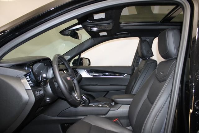 2025 Cadillac XT6 Premium Luxury - Photo 4