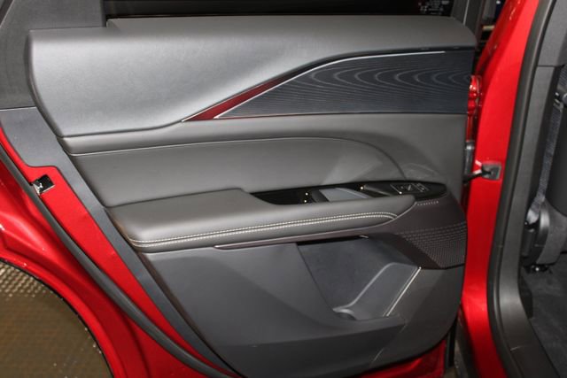 2026 Cadillac LYRIQ Sport - Photo 10