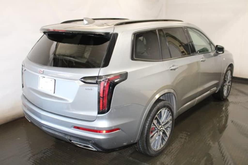 Used 2023 CADILLAC XT6 Sport SUV