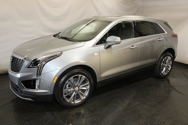 2026 Cadillac XT5 Premium Luxury photo 2