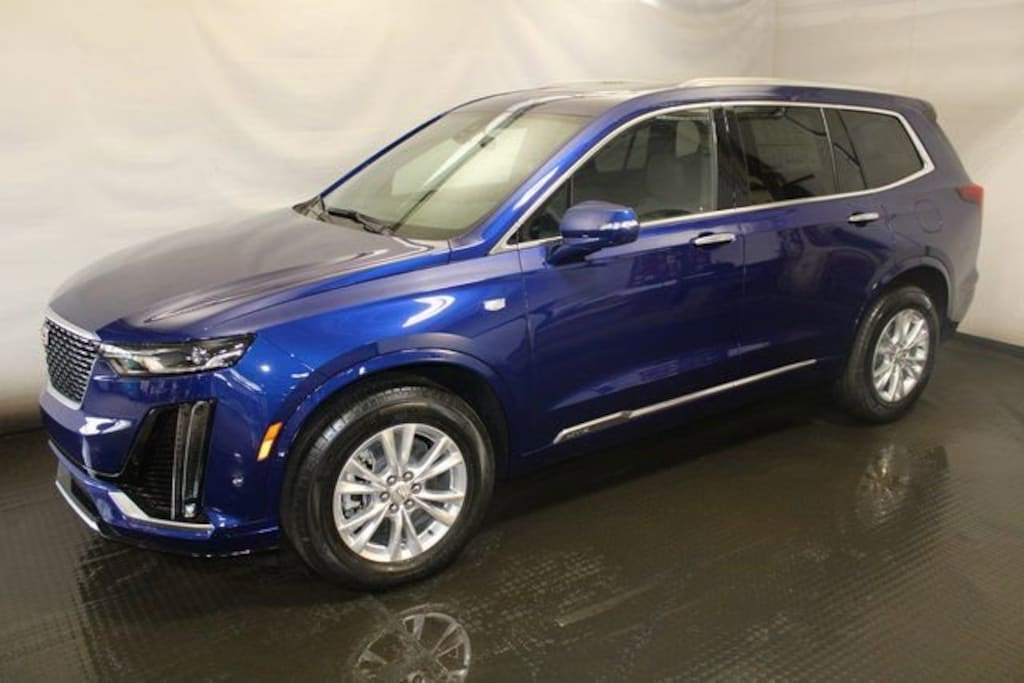 New 2025 CADILLAC XT6 Luxury SUV