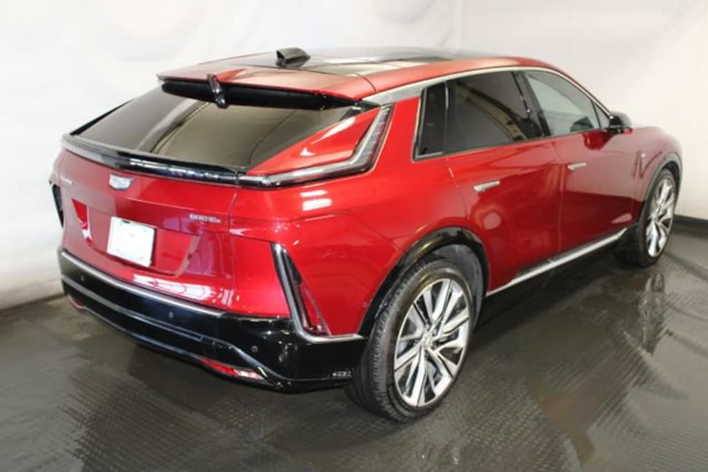 Certified 2025 CADILLAC LYRIQ Luxury 3 SUV
