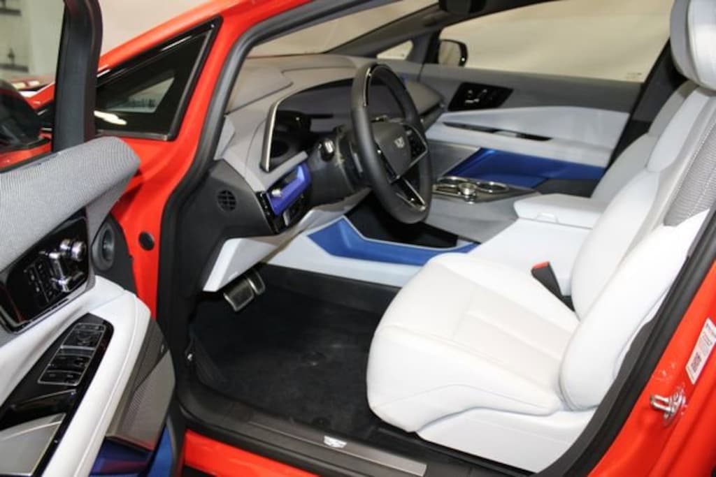 New 2026 CADILLAC OPTIQ Sport SUV