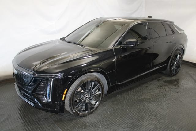 Used 2024 Cadillac LYRIQ Sport 3 with VIN 1GYKPWRL3RZ124108 for sale in Cleveland, OH
