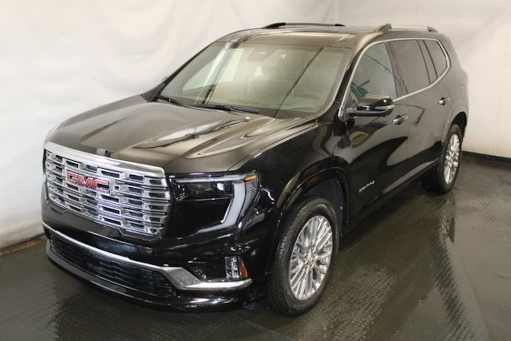 Used 2025 GMC Acadia Denali SUV