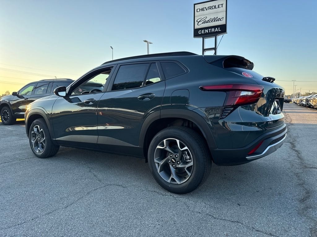 New 2026 Chevrolet Trax LT SUV