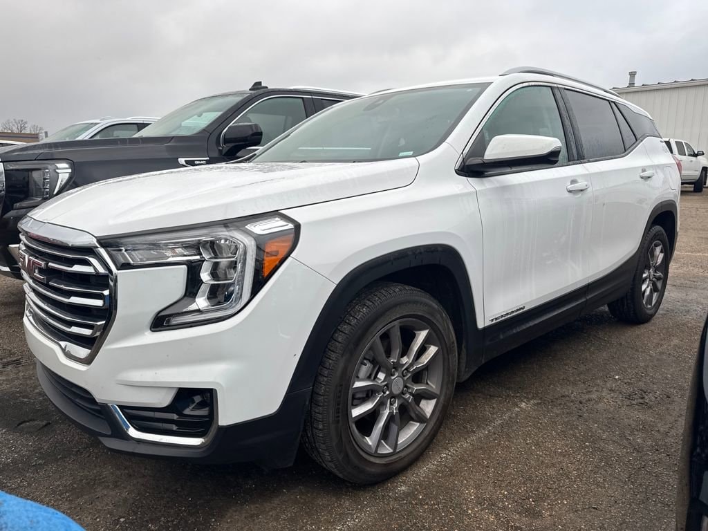 Used 2024 GMC Terrain SLT SUV