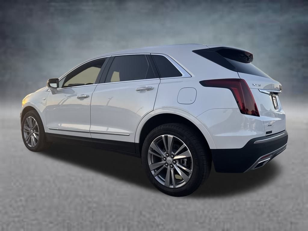 2025 Cadillac XT5 Premium Luxury photo 4