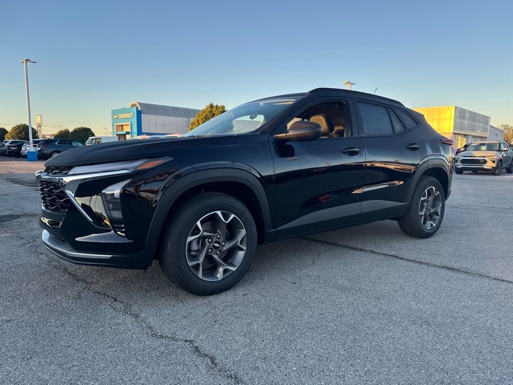 New 2026 Chevrolet Trax LT SUV
