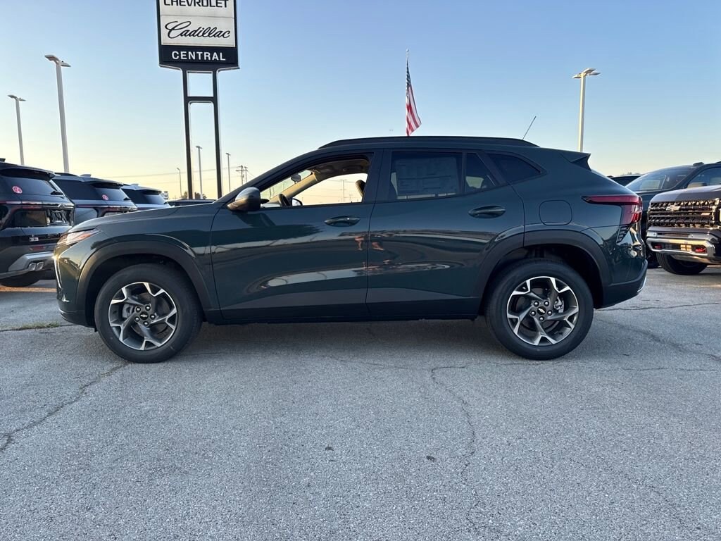 New 2026 Chevrolet Trax LT SUV