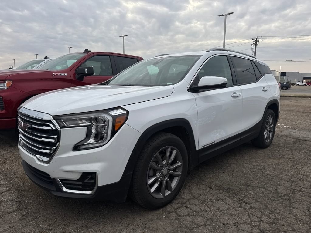2024 GMC Terrain SLT