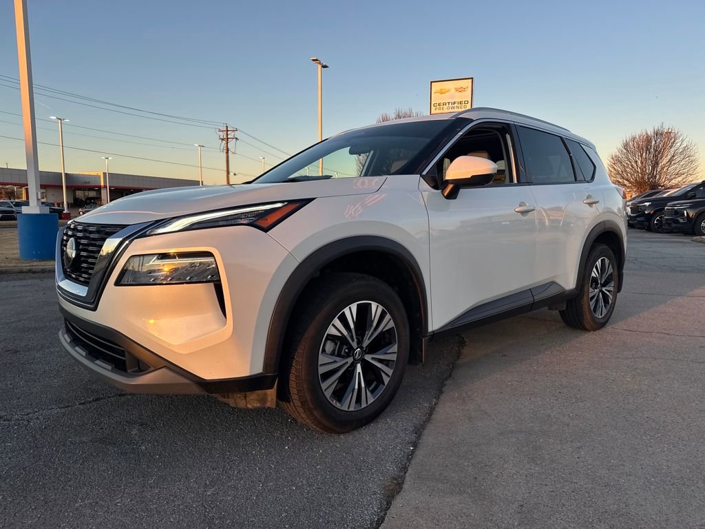 Used 2021 Nissan Rogue SV with VIN 5N1AT3BAXMC689497 for sale in Jonesboro, AR