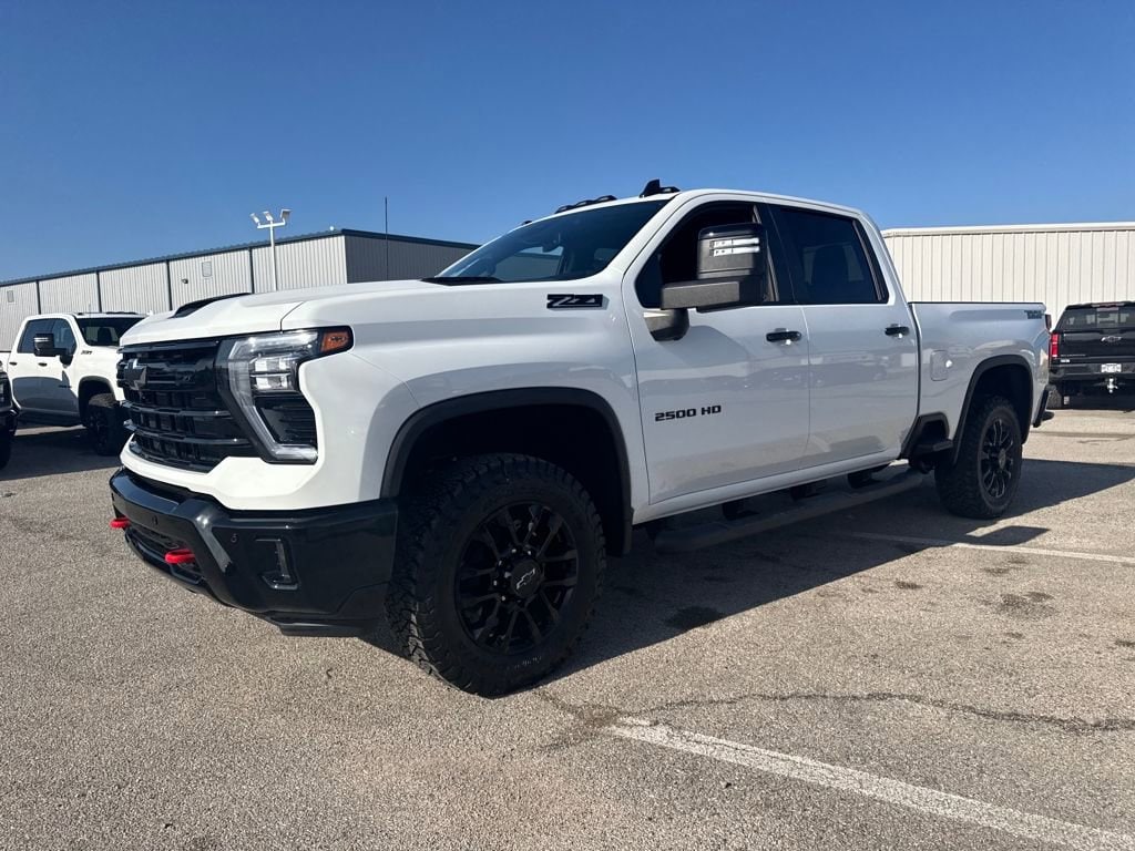 2026 Chevrolet Silverado 2500HD LT's photo
