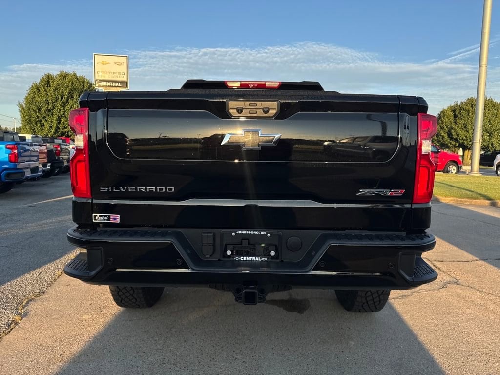New 2026 Chevrolet Silverado 1500 ZR2 Truck
