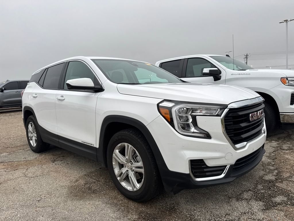 Used 2024 GMC Terrain SLE SUV