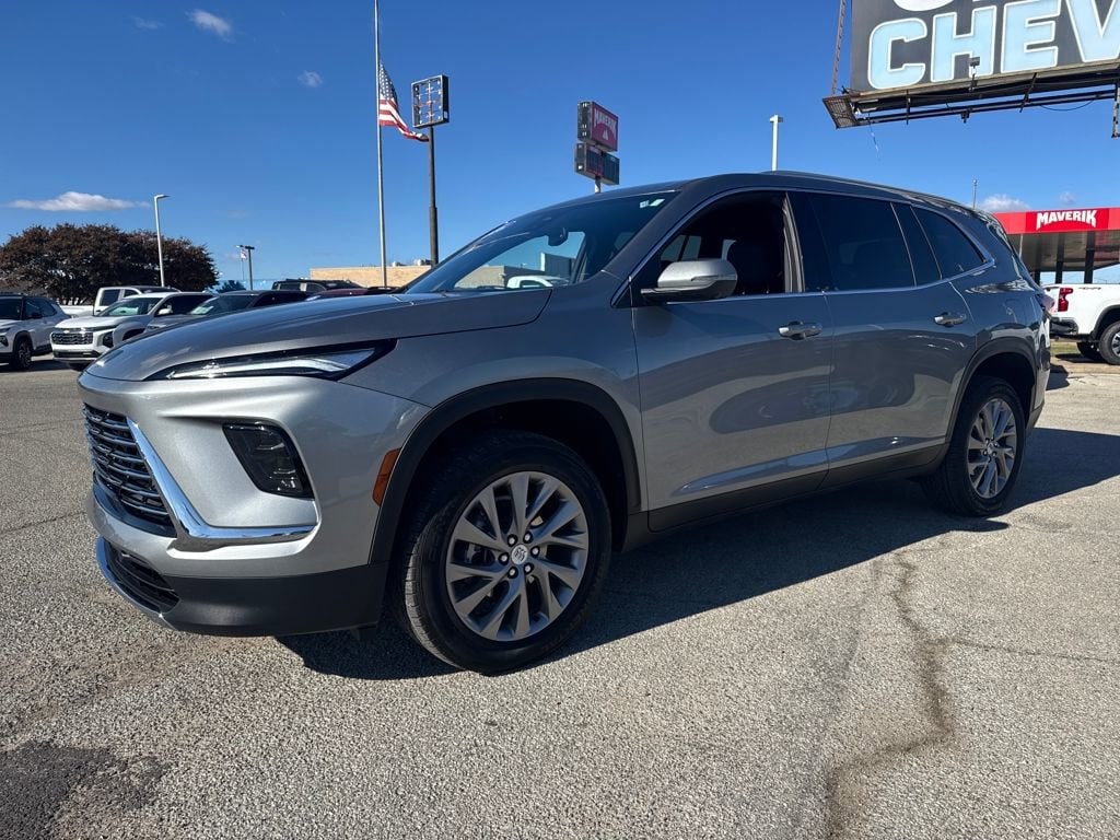 Used 2025 Buick Enclave Preferred SUV