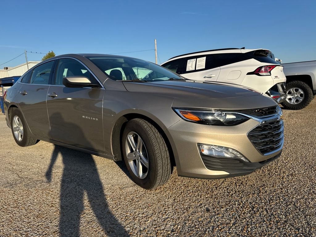 2022 Chevrolet Malibu 1LT photo 3