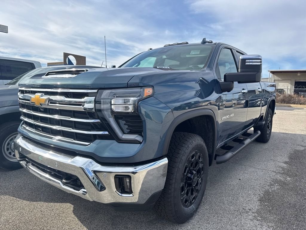 2026 Chevrolet Silverado 2500HD LTZ's photo