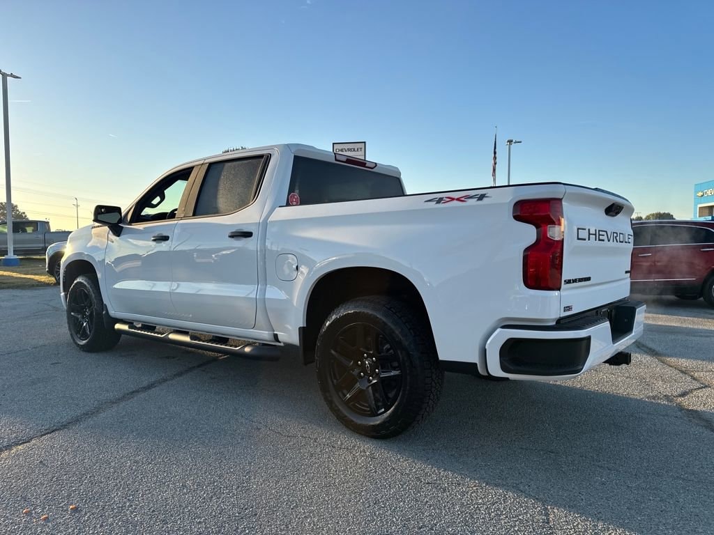 New 2026 Chevrolet Silverado 1500 Custom Truck