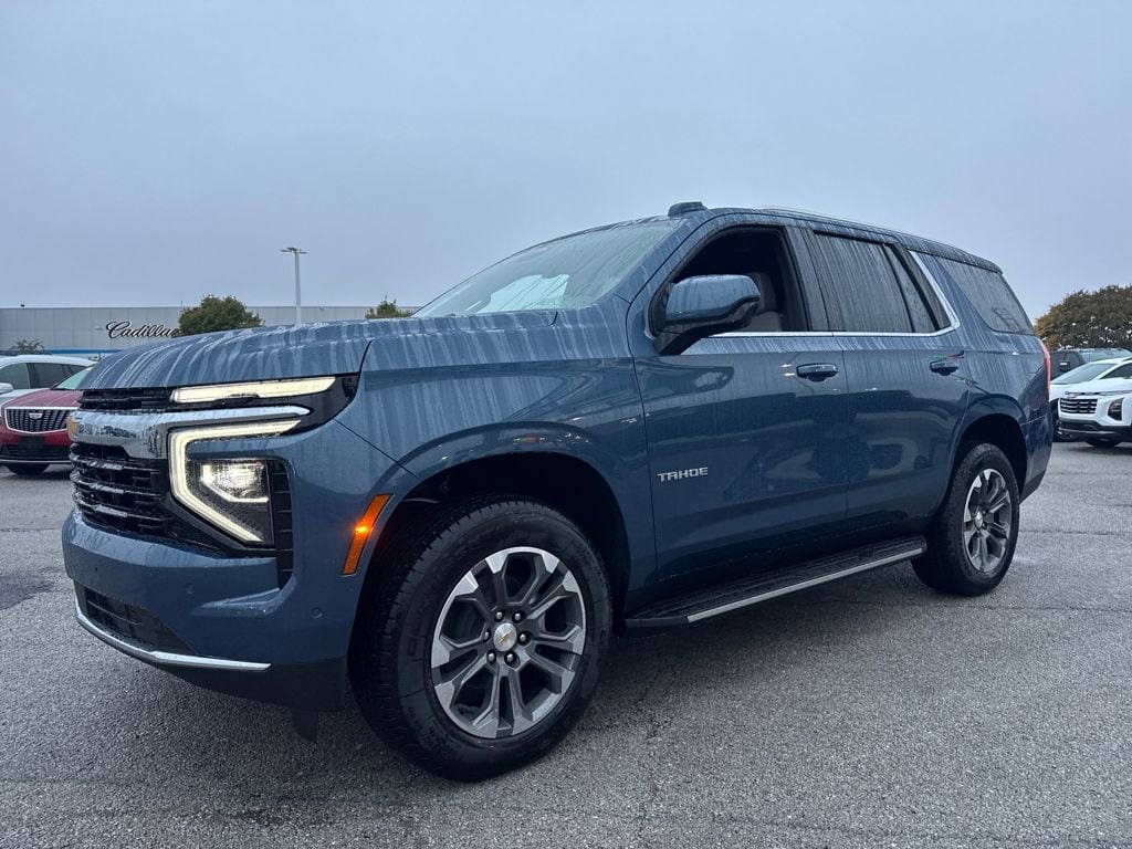 2026 Chevrolet Tahoe LS's photo