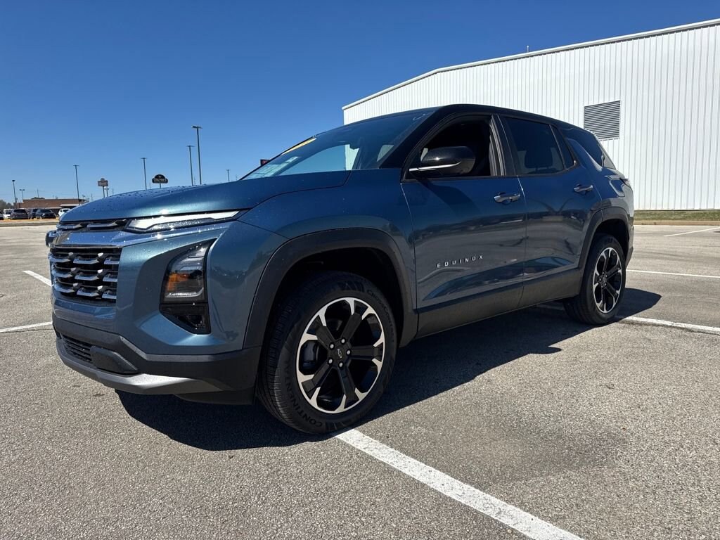 New 2026 Chevrolet Equinox LT SUV
