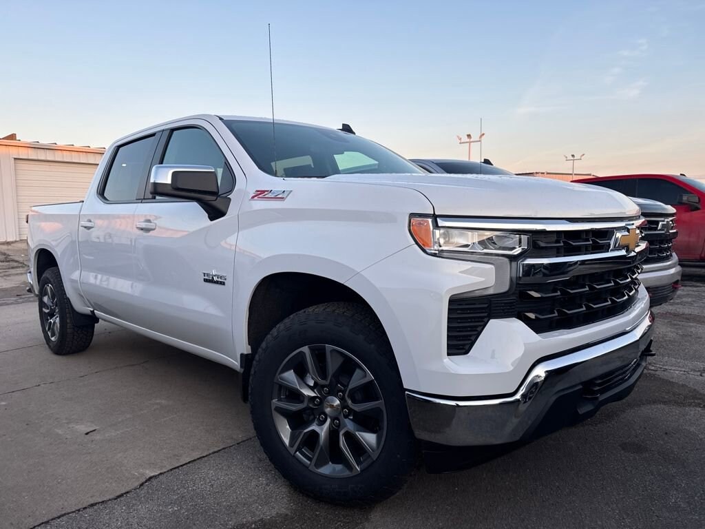 New 2026 Chevrolet Silverado 1500 LT Truck
