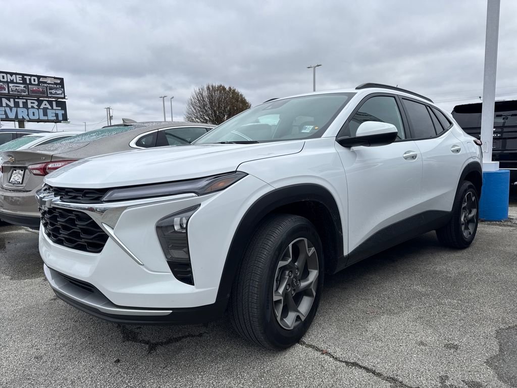 2026 Chevrolet Trax LT's photo