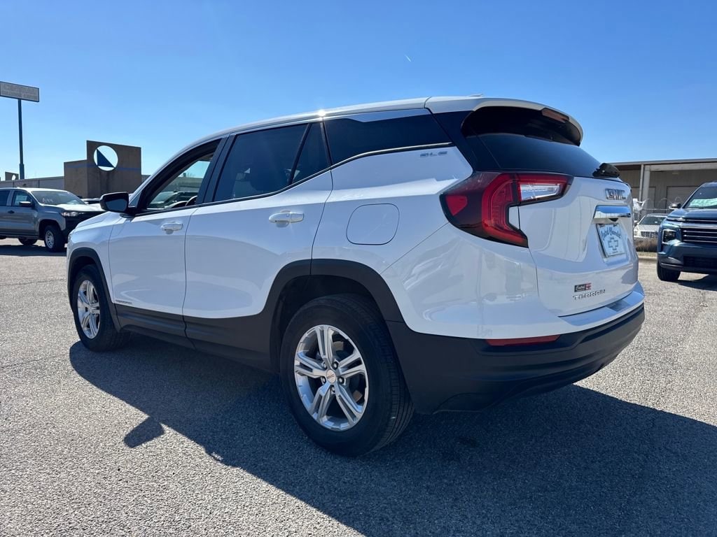 Used 2024 GMC Terrain SLE SUV