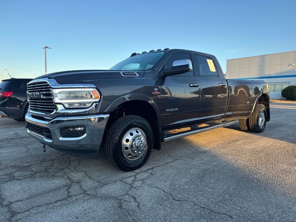 2022 RAM Ram 3500 Pickup Laramie's photo