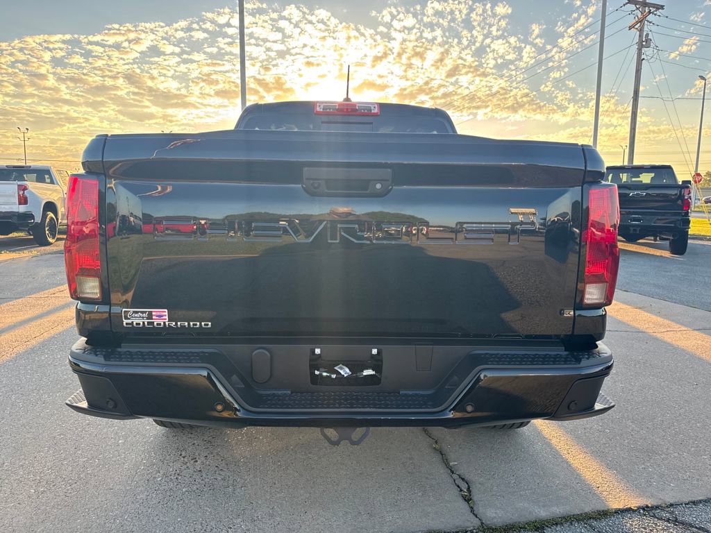 2026 Chevrolet Colorado LT photo 4