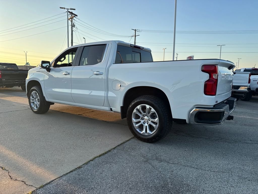 2022 Chevrolet Silverado 1500 LTZ photo 3
