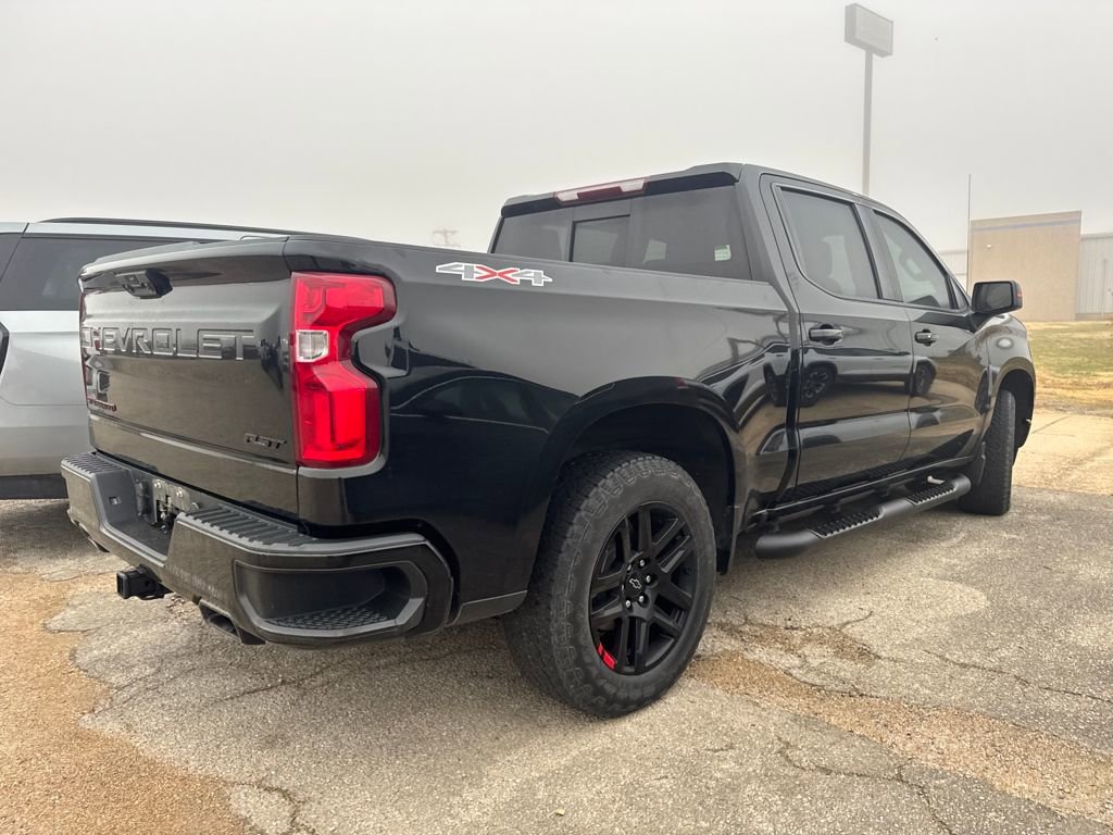 2023 Chevrolet Silverado 1500 RST photo 3
